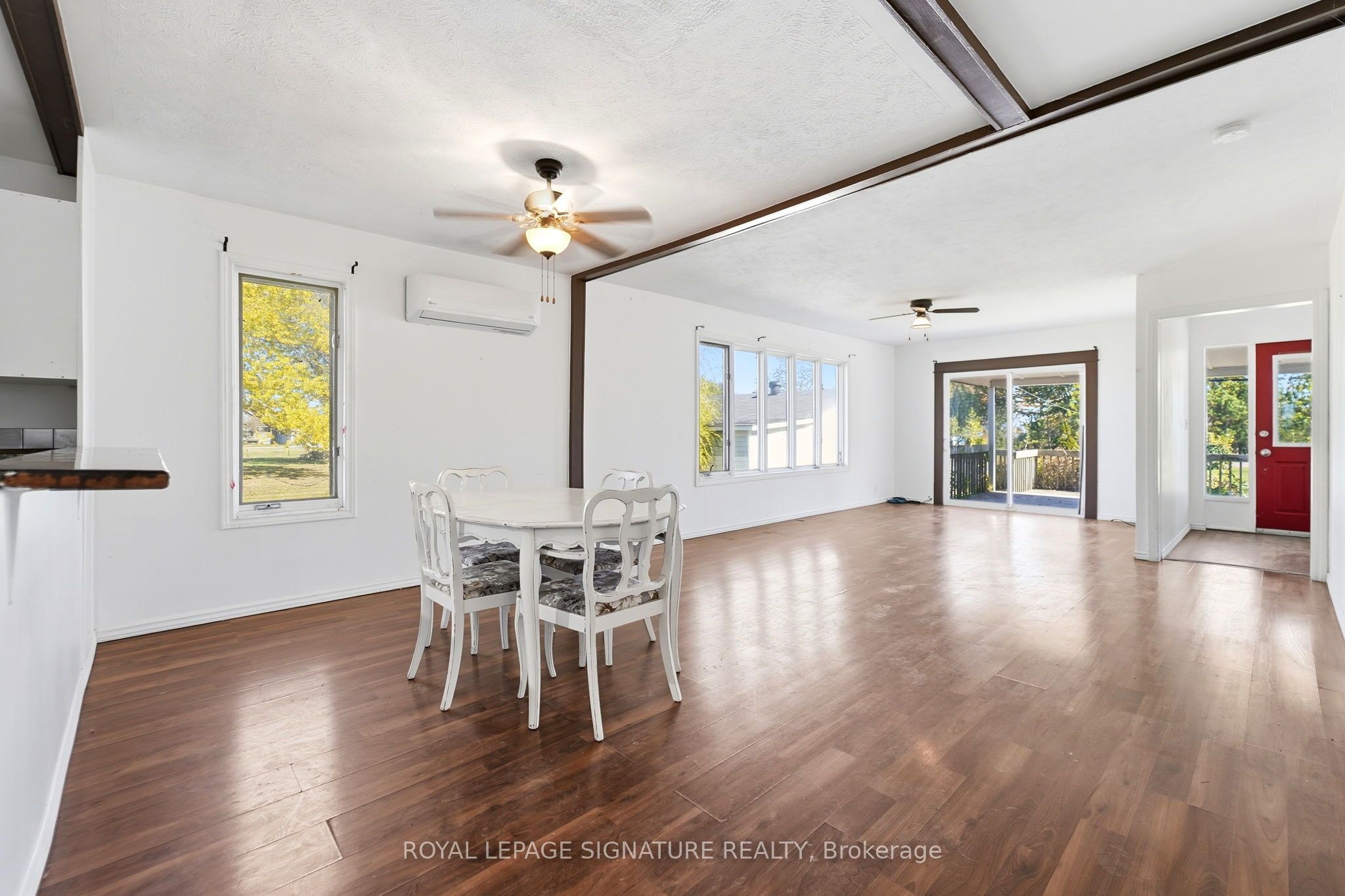 847 South Coast Drive