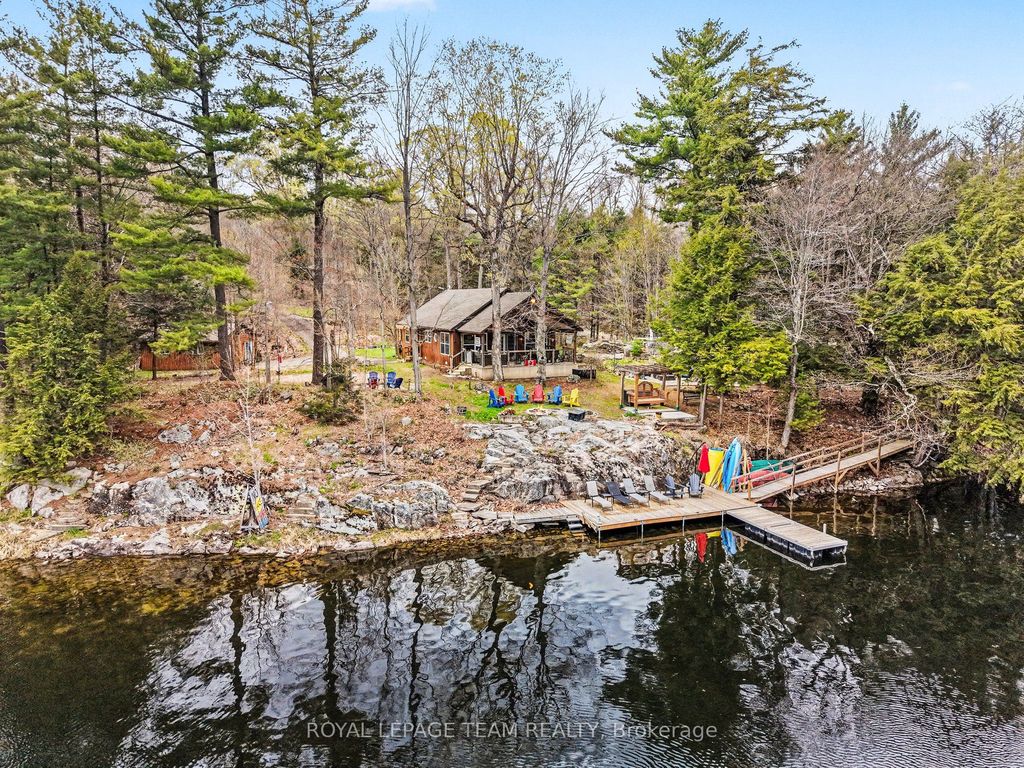 Photo of 951 White Birch Lane, Leeds and the Thousand Islands, ON K0E 1N0 (MLS # X13074868)