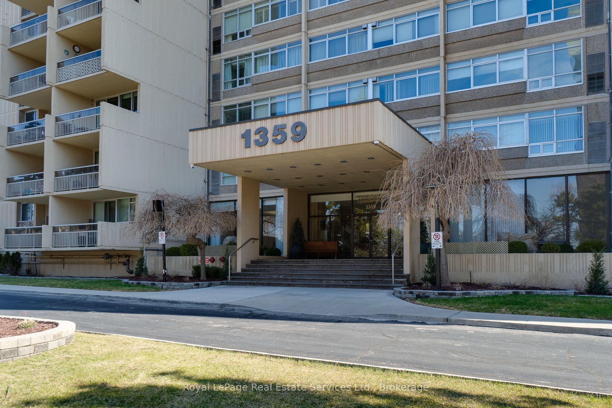 1359 White Oaks Boulevard 1810