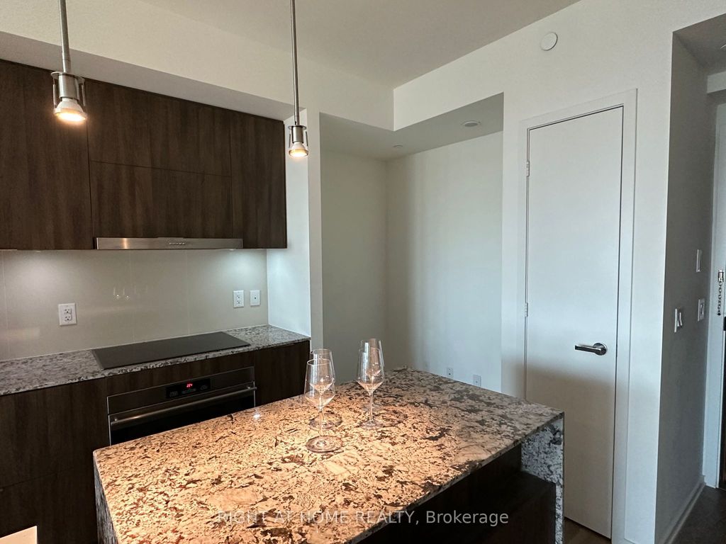 Photo of 1 Bloor Street E #3205, Toronto, ON M4W 0A8 (MLS # C13073092)