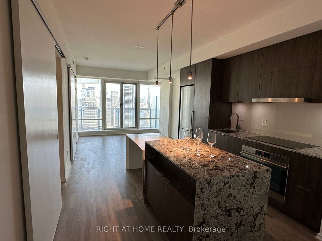 Photo of 1 Bloor Street E #3205, Toronto, ON M4W 0A8 (MLS # C13073092)