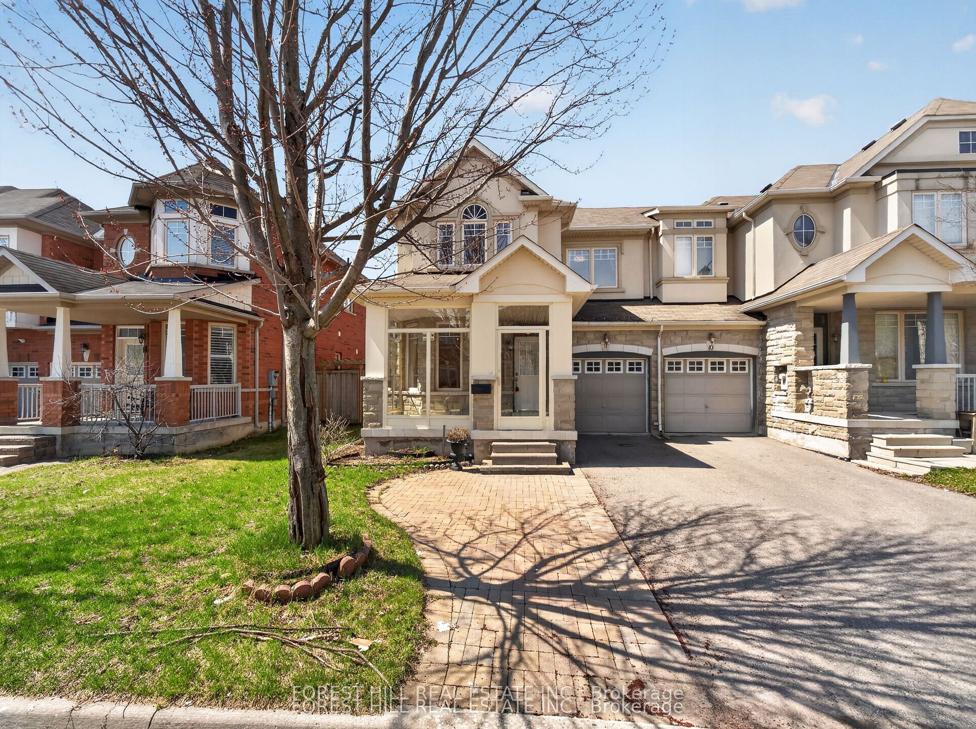 Photo 1 of 44 — 12 Stookes Crescent, Richmond Hill, ON L4E 0J3