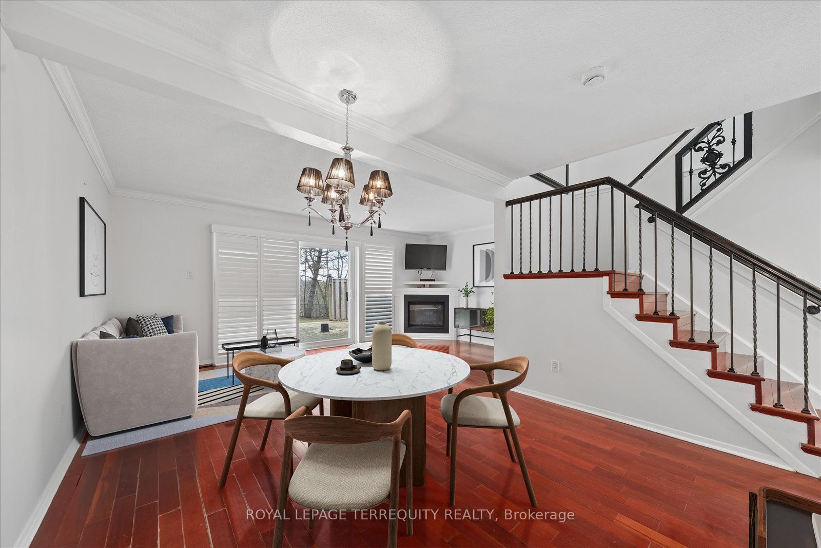 1825 Hyde Mill Crescent