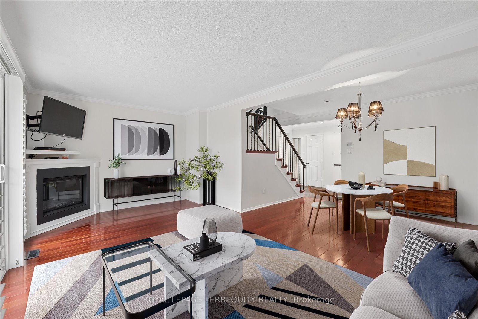 1825 Hyde Mill Crescent