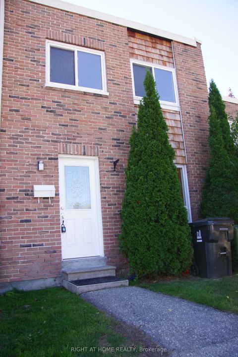 Photo of 18 Elsa Vine Way #132, Toronto, ON M2J 4H9 (MLS # C12415453)