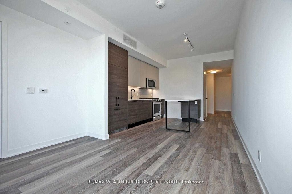 Photo of 2118 Bloor Street W #511, Toronto, ON M6S 1M8 (MLS # W12665032)