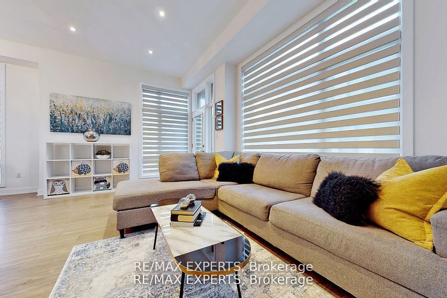 54 Carpaccio Avenue