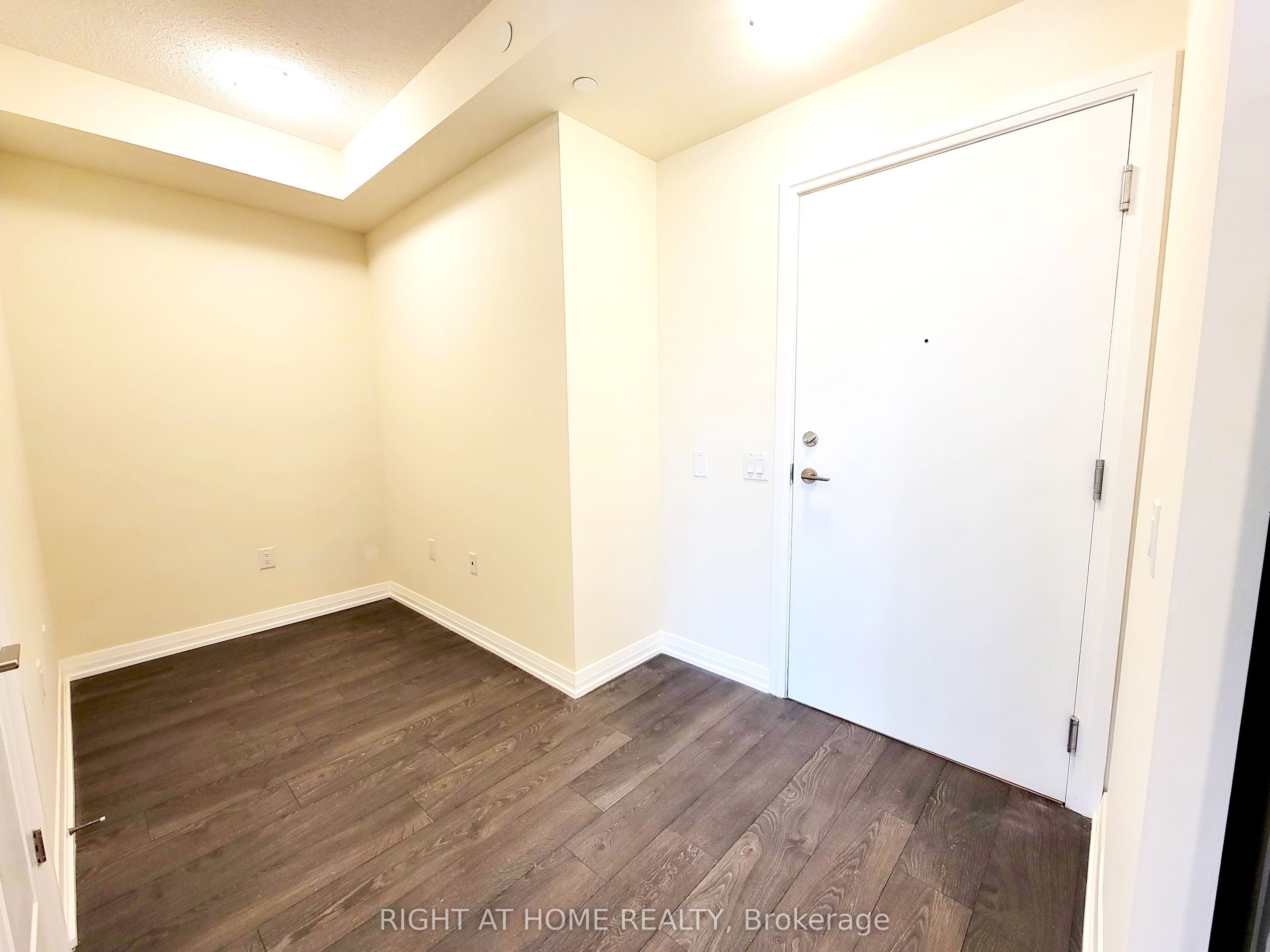 50 Thomas Riley Road 2208