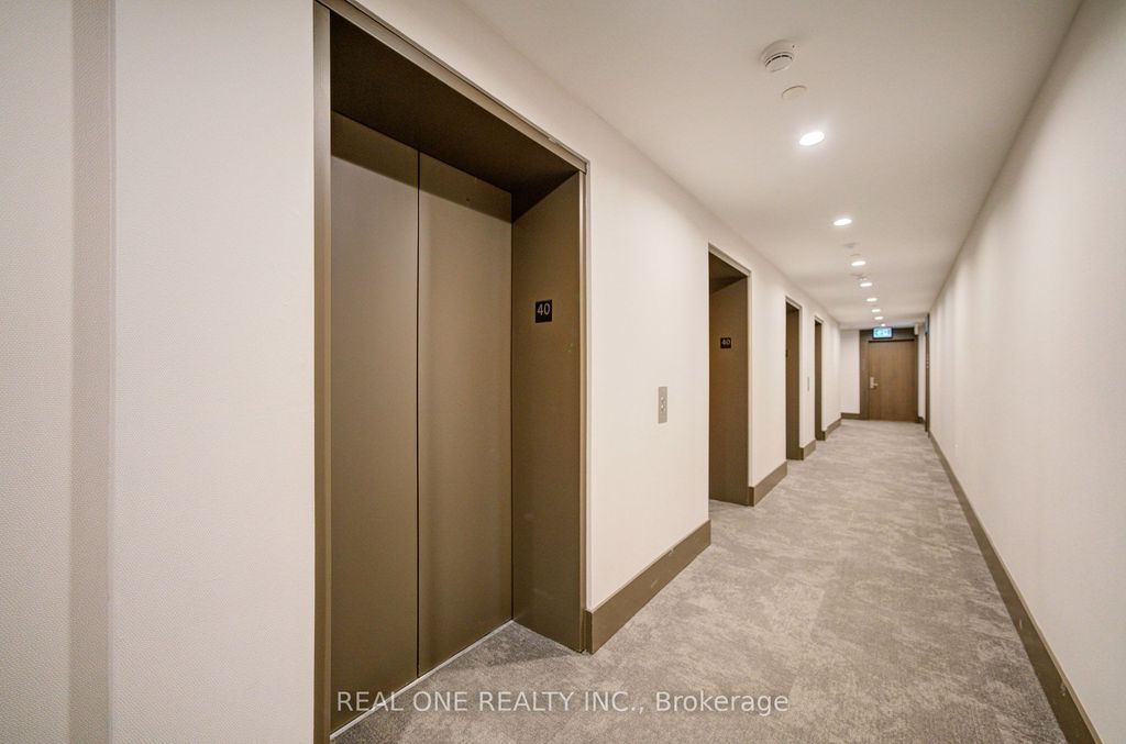 Photo of 39 Roehampton Avenue #4002, Toronto, ON M4P 0G1 (MLS # C12830442)