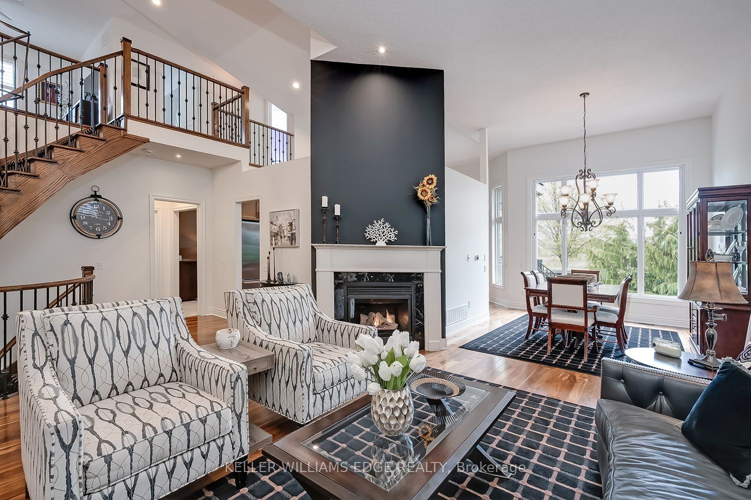 4285 Couples Crescent