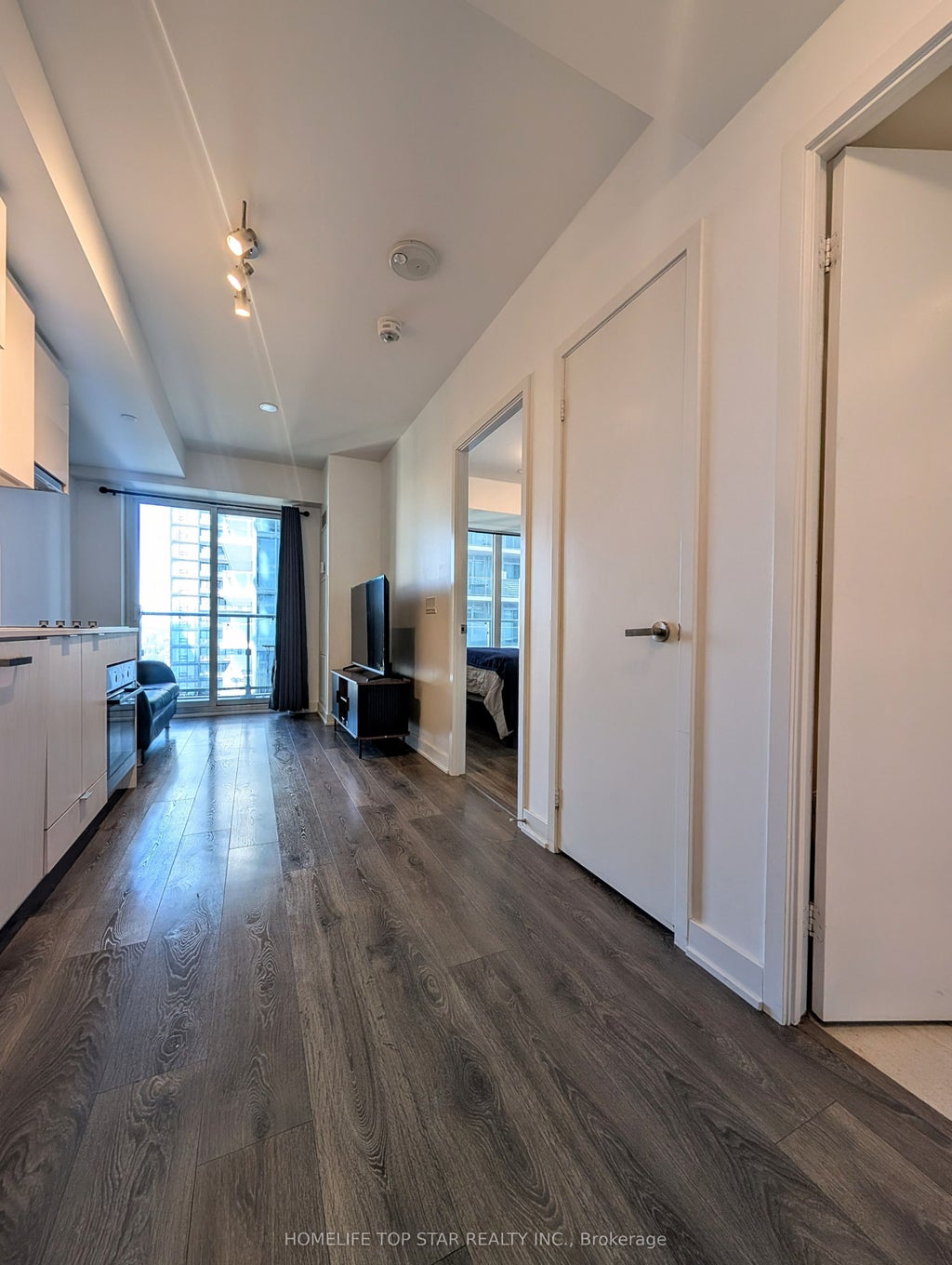 Photo of 195 NW Redpath Avenue NW #2313, Toronto, ON M4P 0E4 (MLS # C13877994)