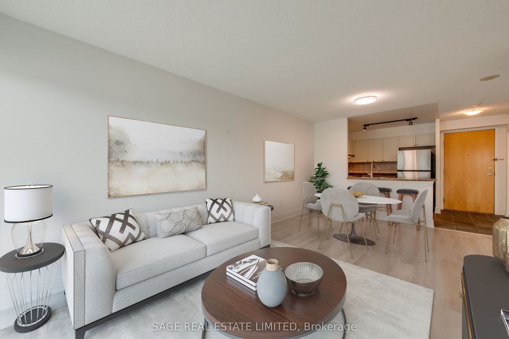 Photo of 600 Queens Quay W #531, Toronto, ON M5V 3M3 (MLS # C12393419)
