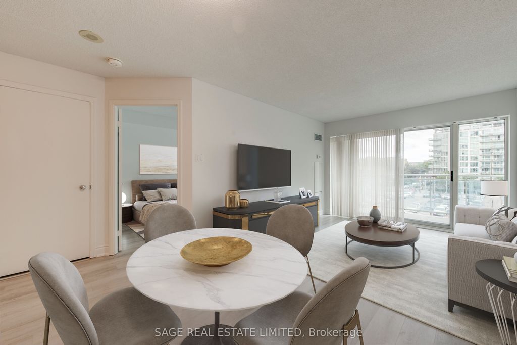 Photo of 600 Queens Quay W #531, Toronto, ON M5V 3M3 (MLS # C12393419)