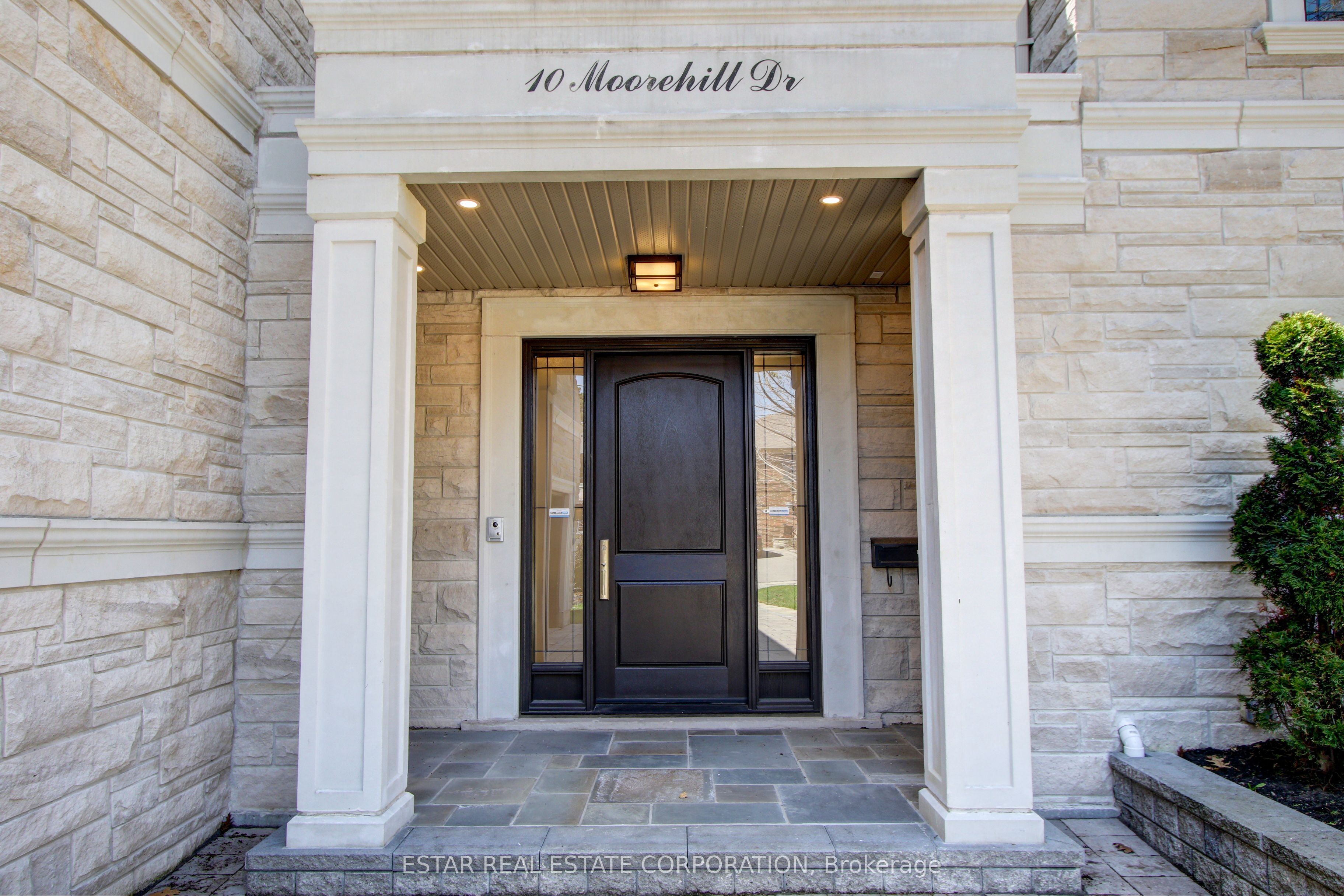 10 Moorehill Drive