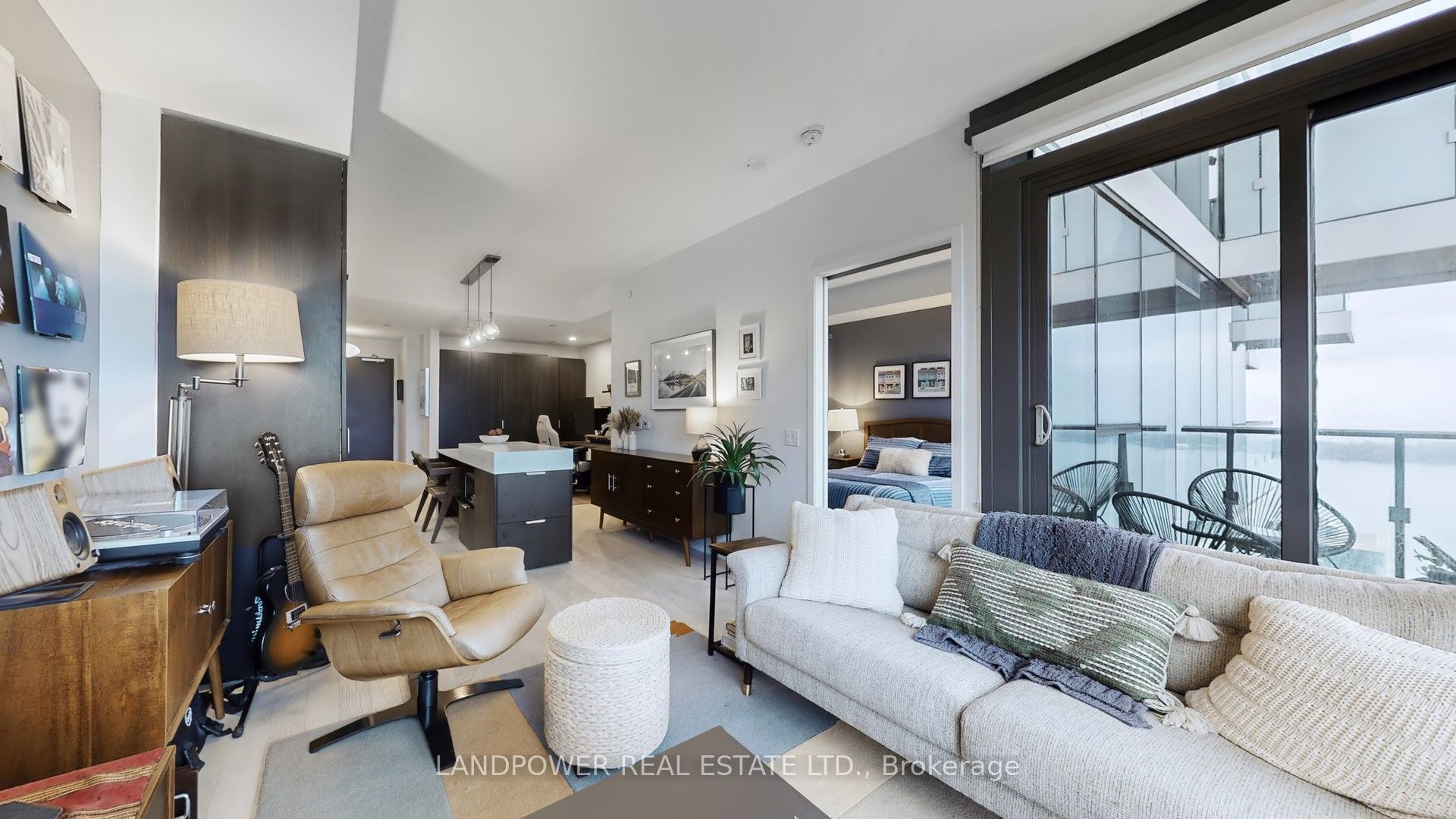 16 Bonnycastle Street 2501