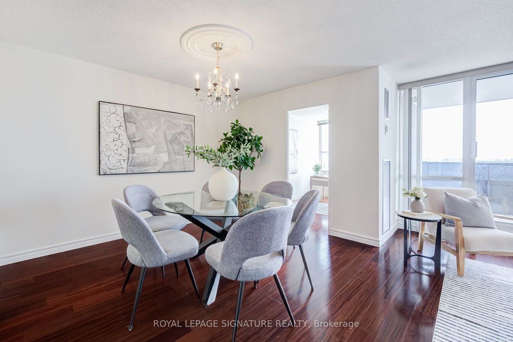 Photo of 625 The West Mall N/A #901, Toronto, ON M9C 4W9 (MLS # W13117428)