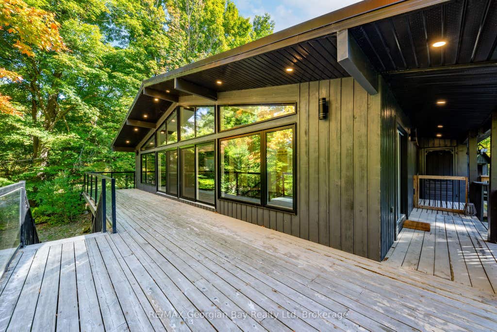 Photo of 1745 Twin Oaks Crescent, Severn, ON L0K 1E0 (MLS # S13711454)