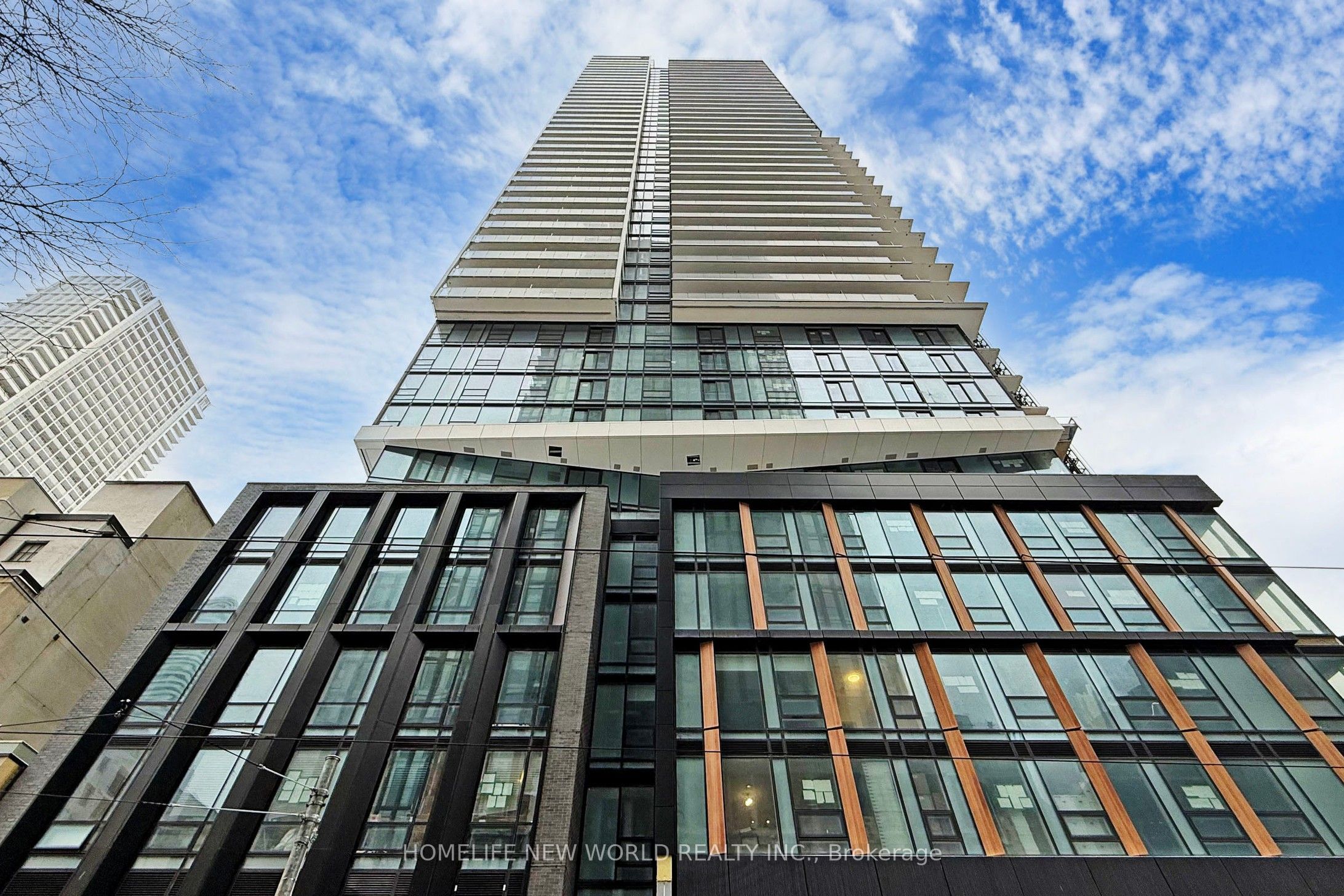 89 CHURCH Street 2205