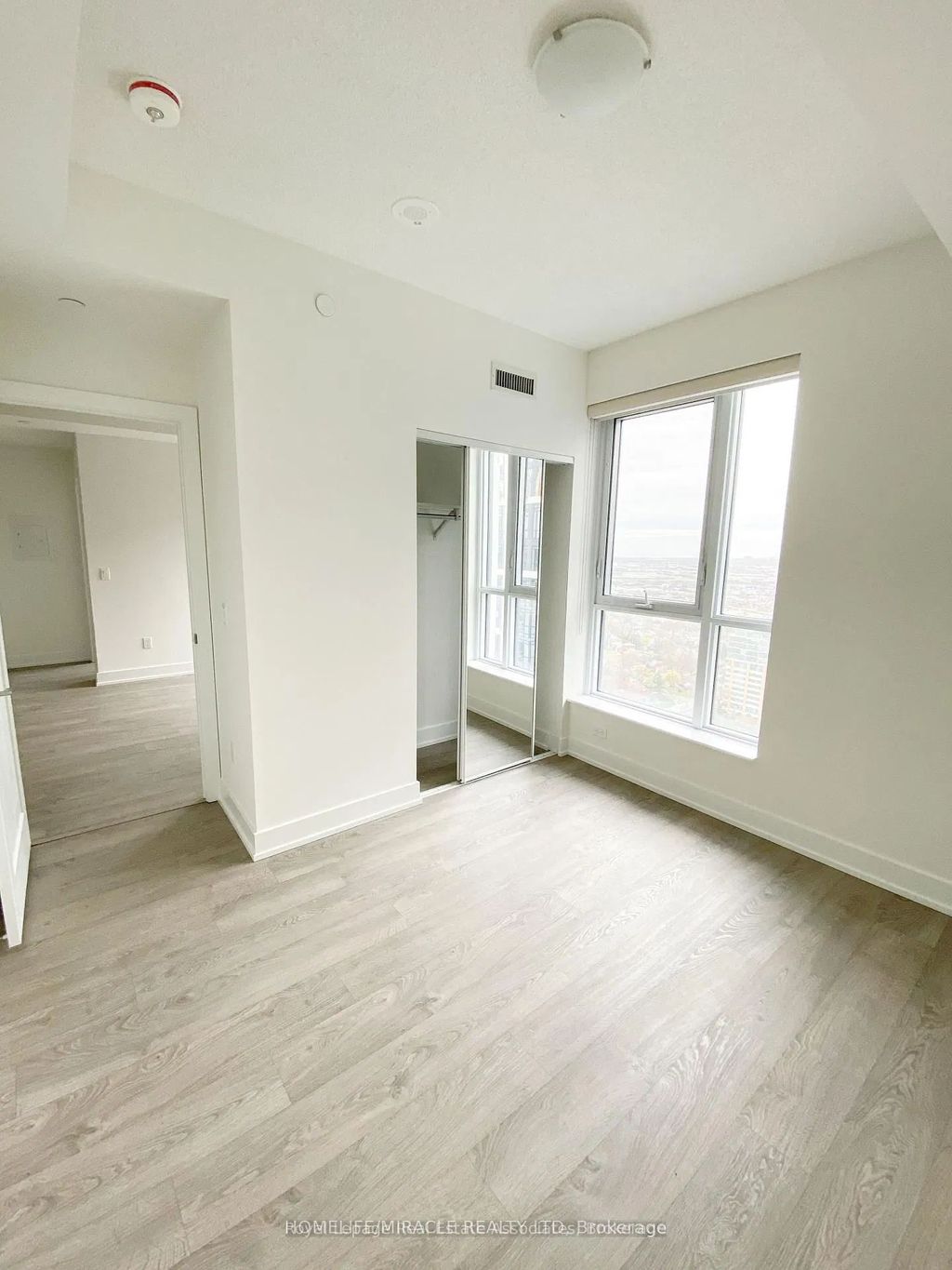 Photo of 7 Mabelle Avenue #3510, Toronto, ON M9A 0C9 (MLS # W12482640)