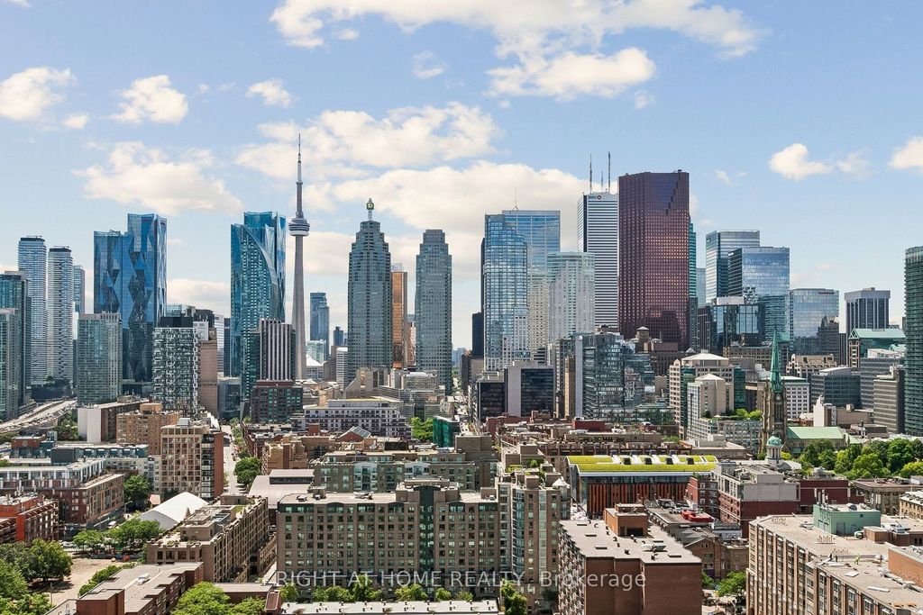 Photo of 135 Lower Sherbourne Street #2328, Toronto, ON M5A 1Y4 (MLS # C13473864)