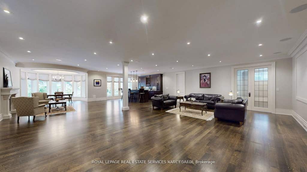 Photo of 101 Forest Heights Boulevard, Toronto, ON M2L 2K7 (MLS # C13444646)