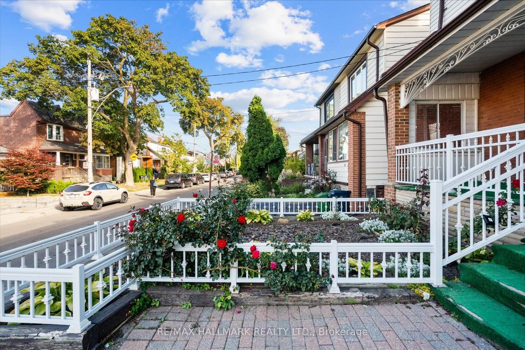Photo of 93 Nairn Avenue, Toronto, ON M6E 4G9 (MLS # W12418263)