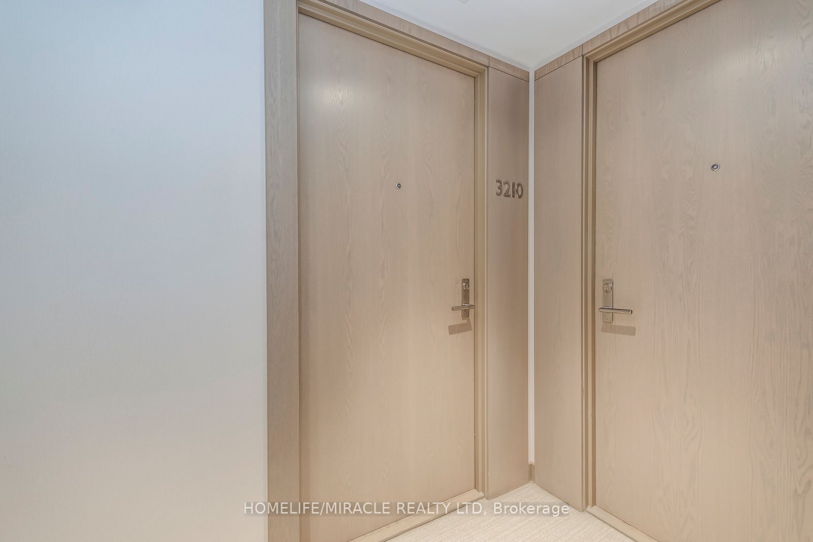 125 Blue Jays Way 3210