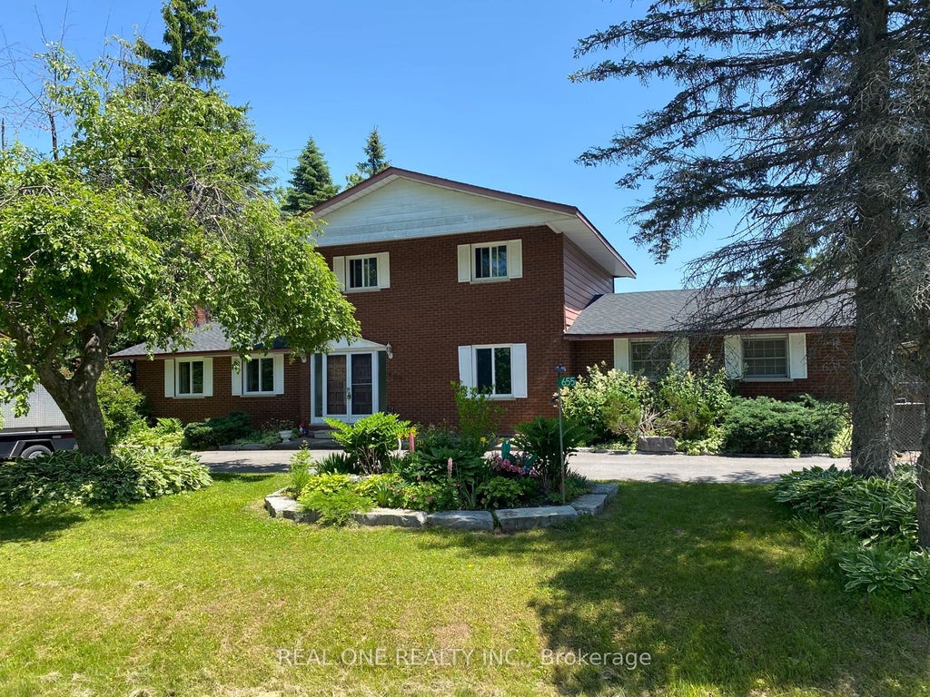 Photo of 655 Turtle Bay Blvd. North Boulevard N, Selwyn, ON K0L 1T0 (MLS # X13833420)
