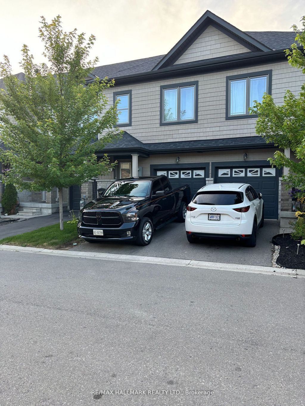 Photo of 32 Deneb Road, Barrie, ON L4M 0K6 (MLS # S12814974)