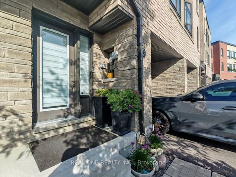 19 Woodstream Drive Toronto ON M9W 0G1