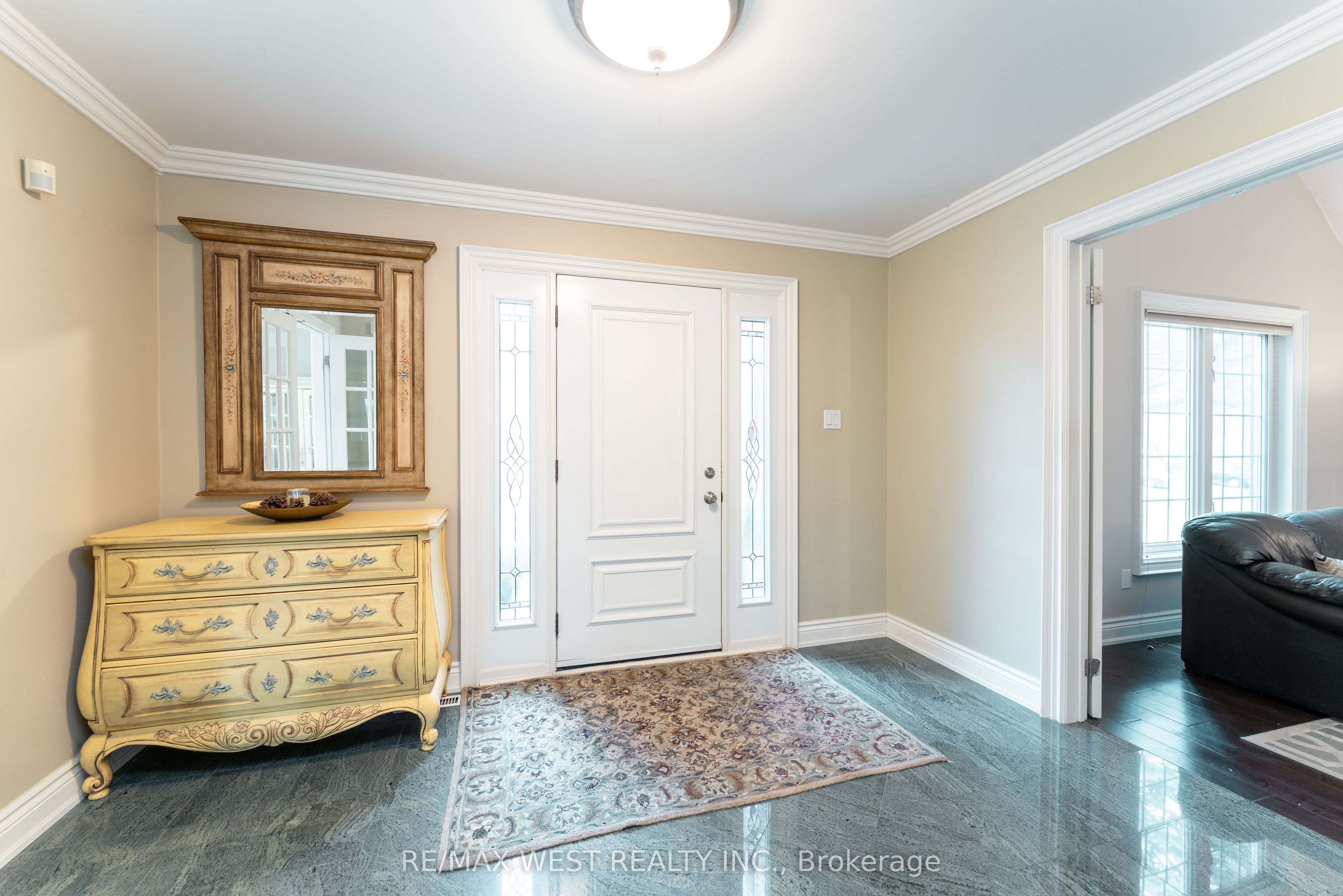 18 Harrowsmith Place