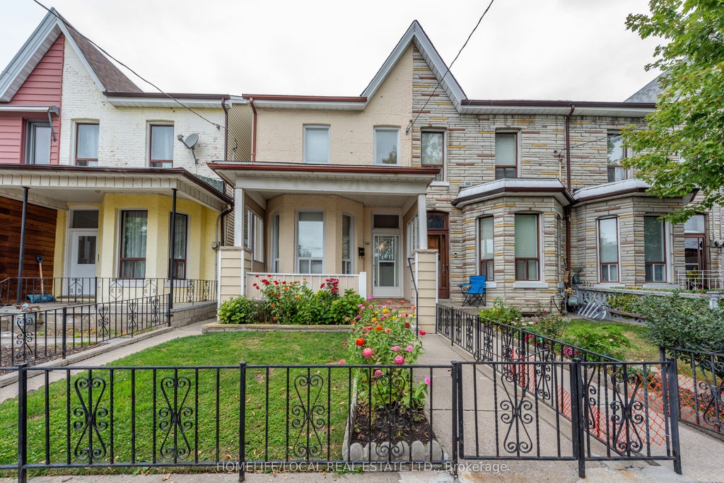 Photo of 38 Gordon Street, Toronto, ON M6K 1P6 (MLS # C13847702)