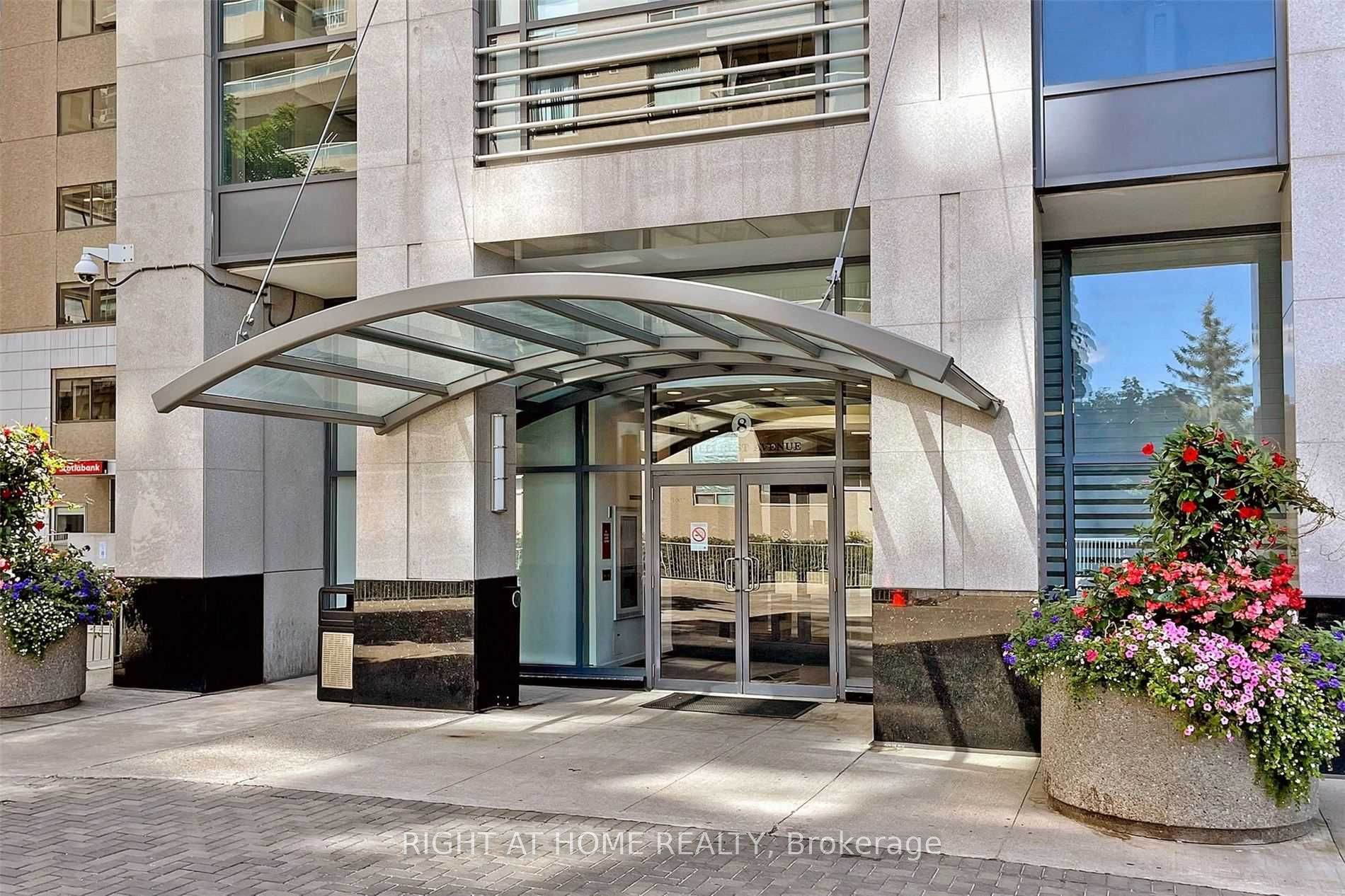 8 Hillcrest Avenue 1801