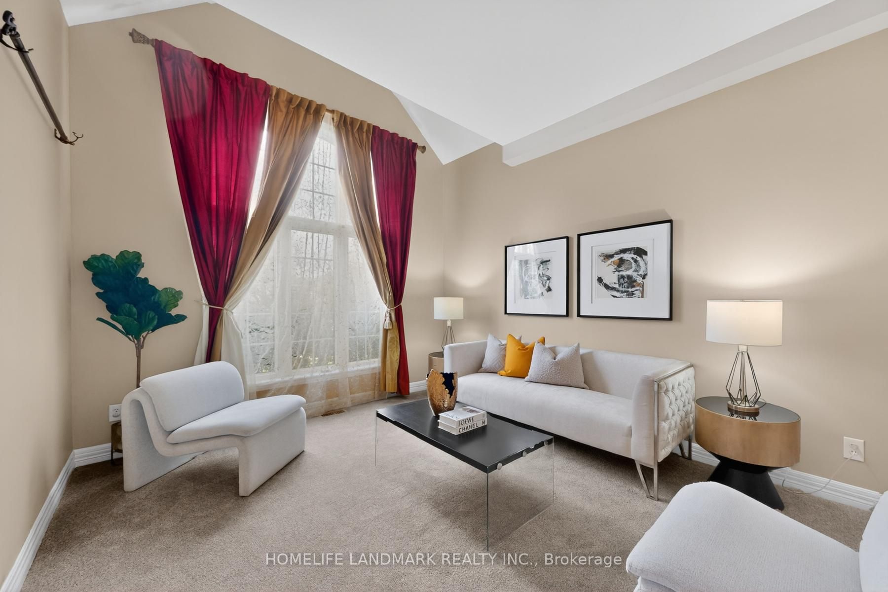 2481 Whistling Springs Crescent