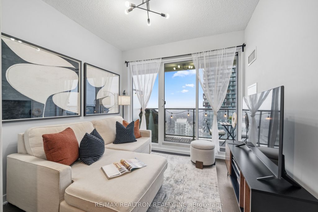 Photo of 2221 Yonge Street #4710, Toronto, ON M4S 2B4 (MLS # C12993456)