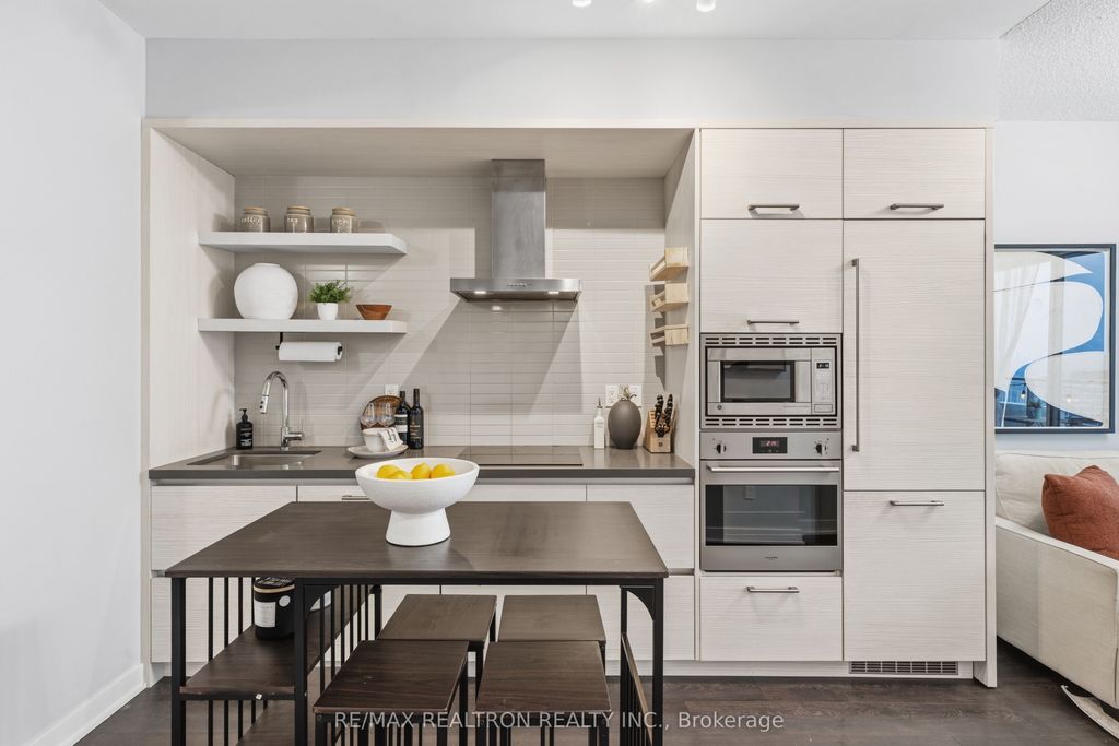 Photo of 2221 Yonge Street #4710, Toronto, ON M4S 2B4 (MLS # C12993456)