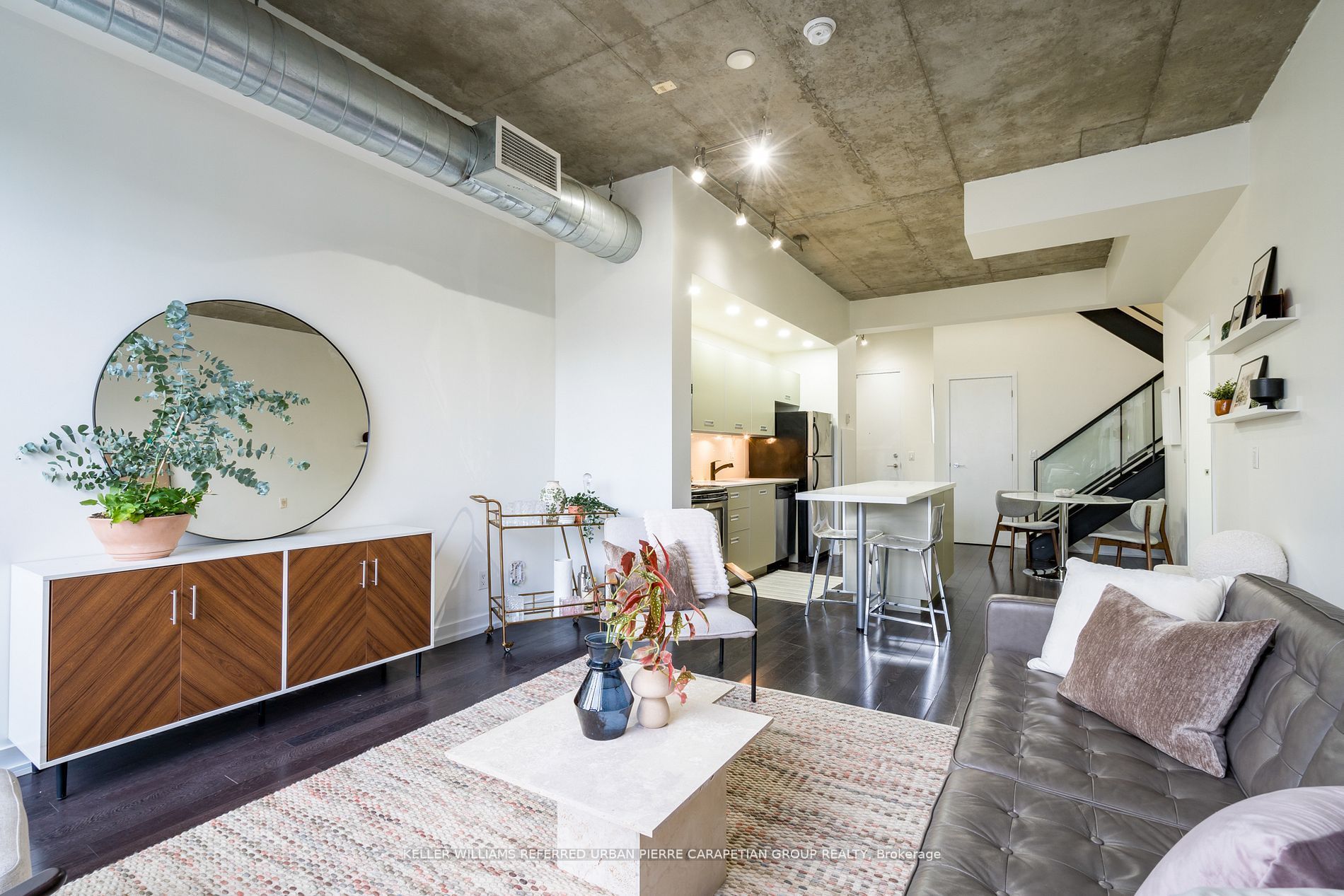 60 Bathurst Street PH 1008