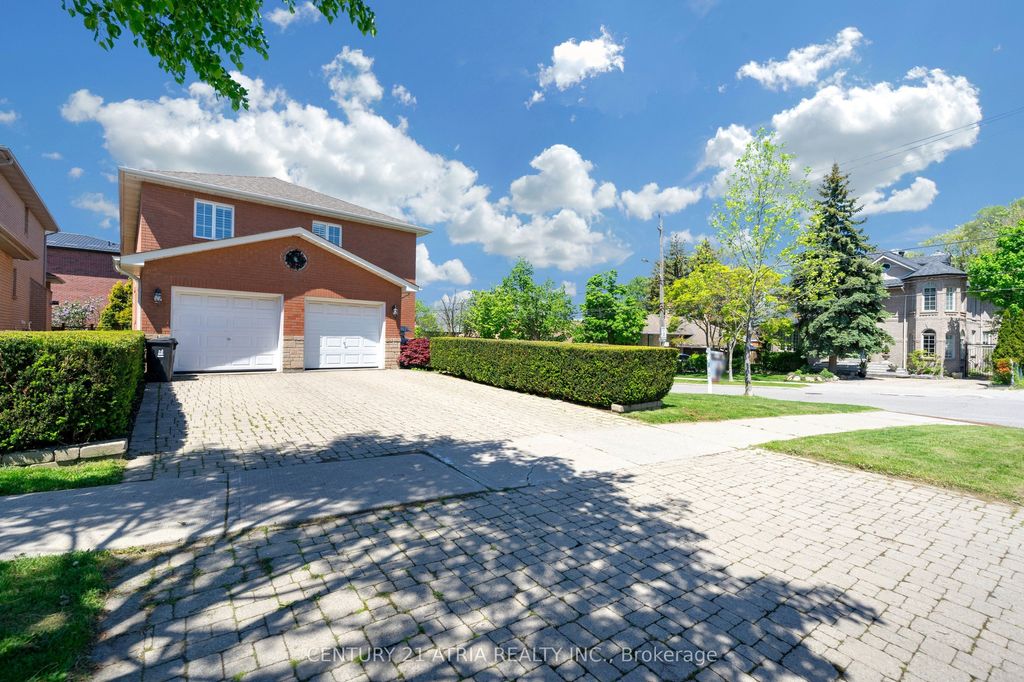Photo of 543 Queens Drive, Toronto, ON M6L 1M9 (MLS # W13207720)