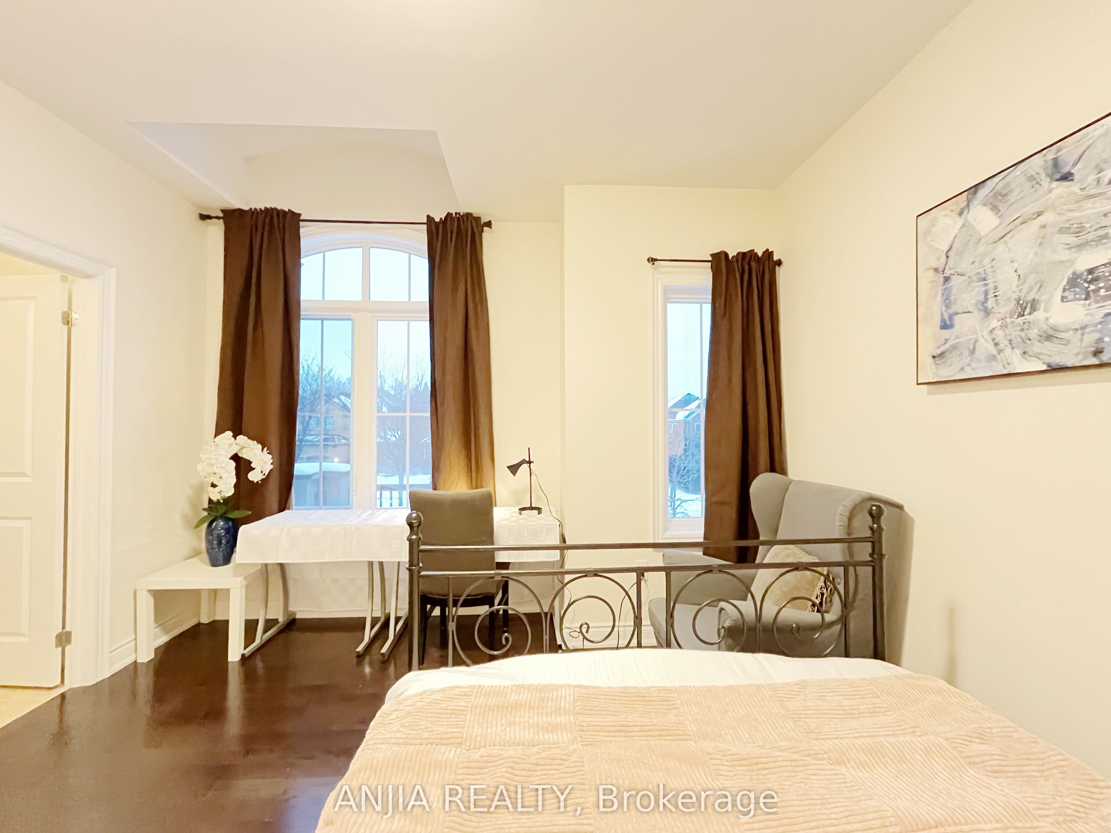 199 CANYON HILL AVE Street