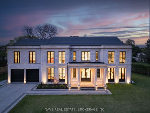 1 Sunflower Court Markham ON L3T 2W2