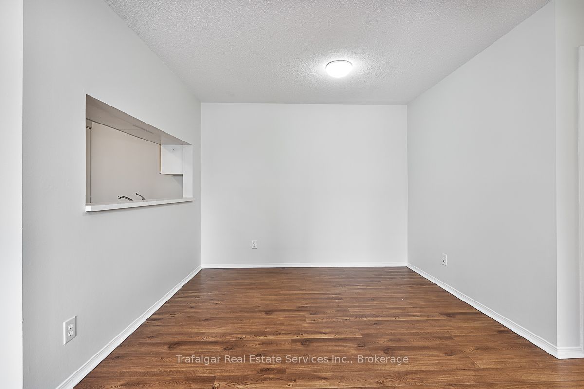 1450 Glen Abbey Gate 221