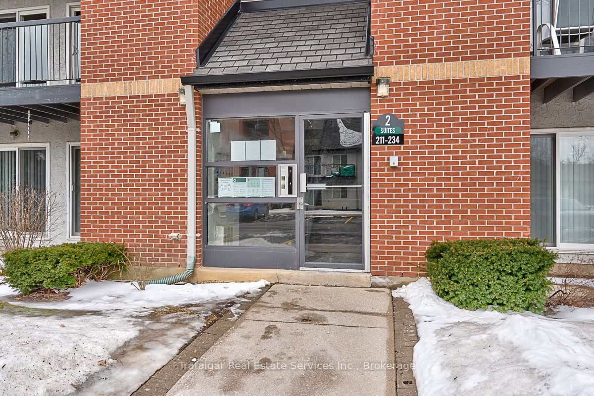 1450 Glen Abbey Gate 221