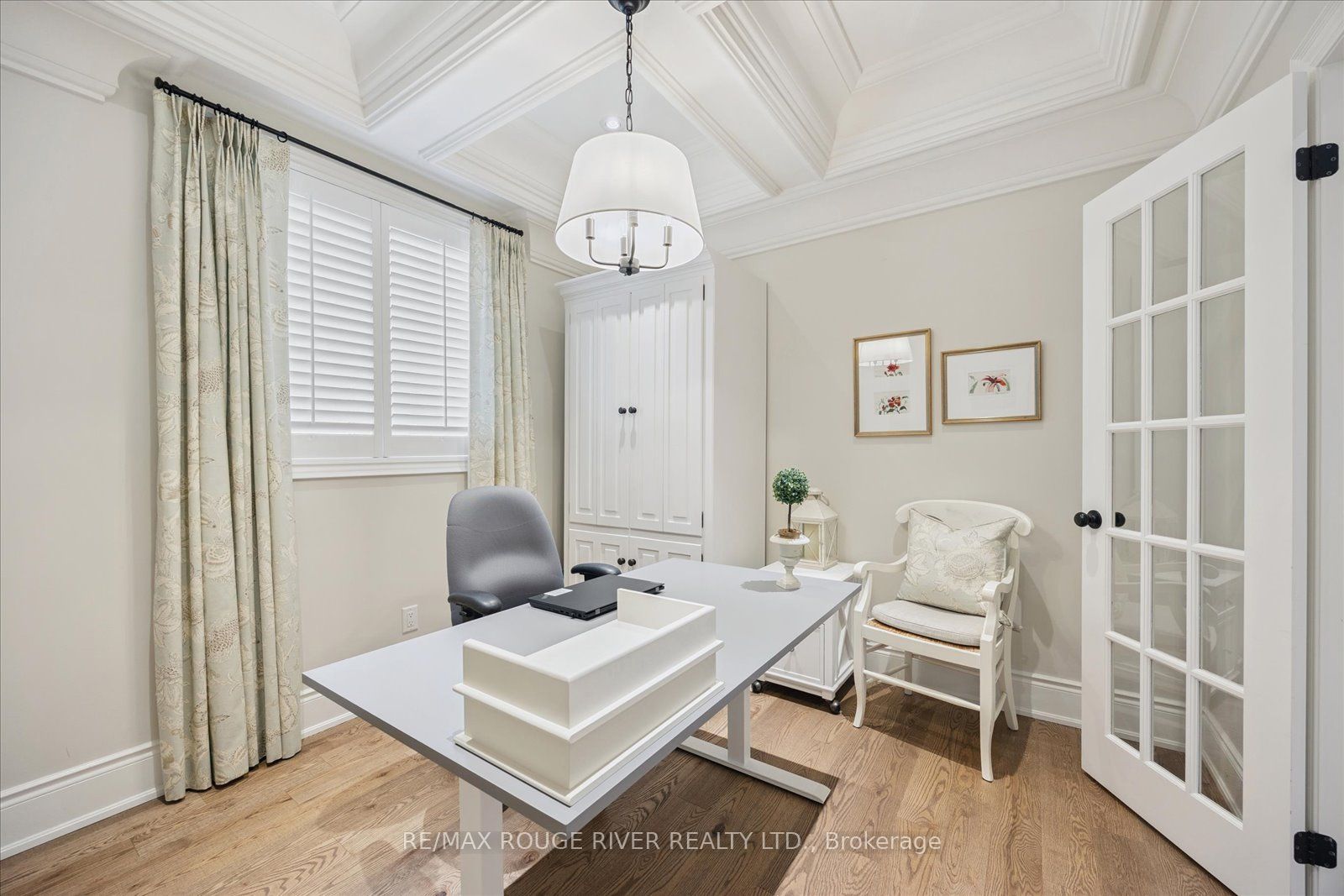34 Nightingale Crescent