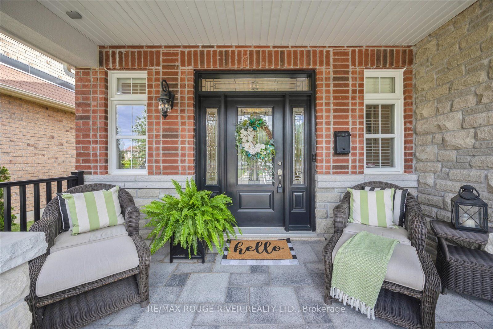 34 Nightingale Crescent