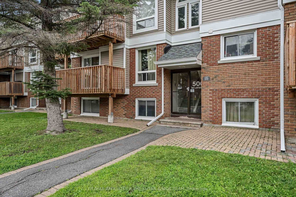 Photo of 500 Fenerty Court #6, Kanata, ON K2L 3B1 (MLS # X14114014)