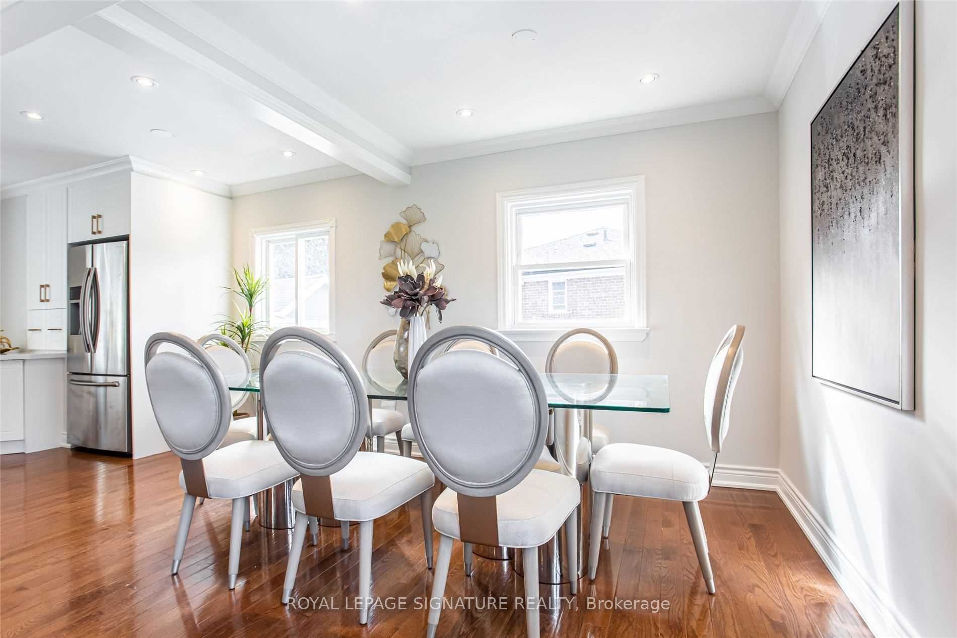 50 Cartier Crescent Main