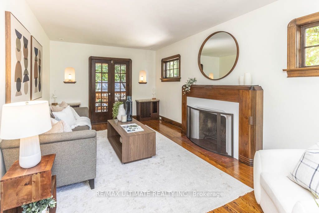 44 Indian Road Crescent