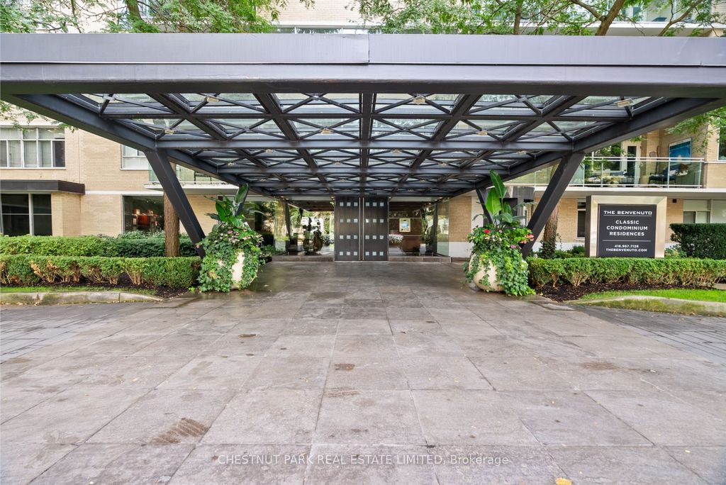 Photo of 1 Benvenuto Place #720, Toronto, ON M4V 2L1 (MLS # C12427402)