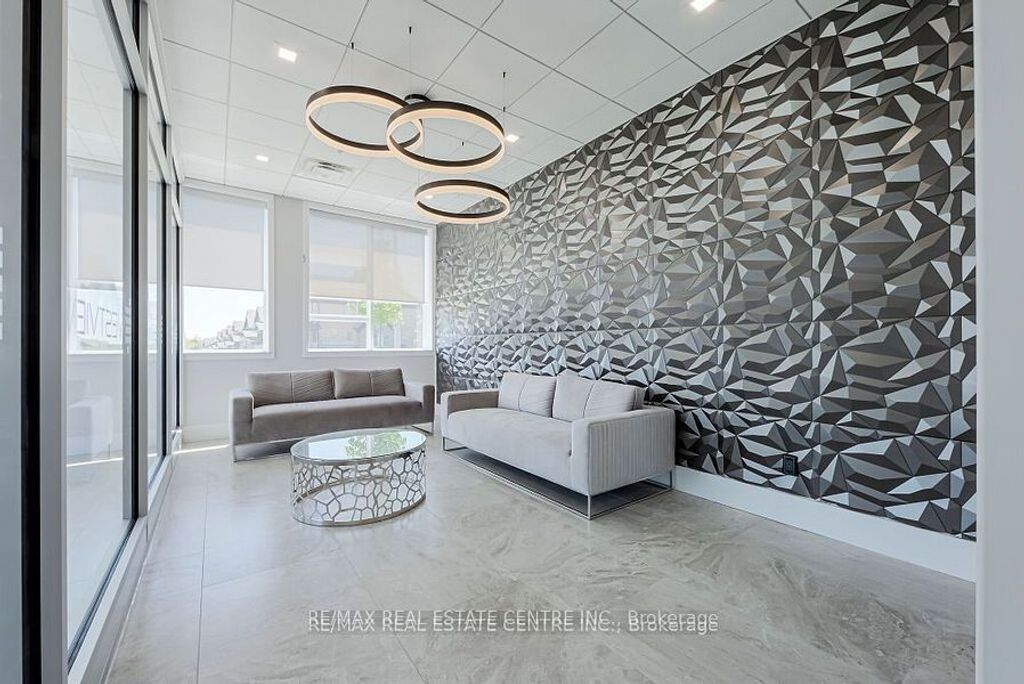 Photo of 105 Spencer Avenue #305, Orangeville, ON L9W 7S3 (MLS # W12722758)