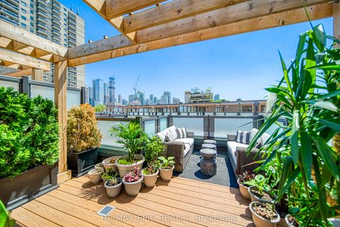 165 Peras Avenue TH16 Toronto ON M5R 0C1